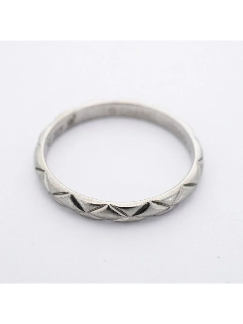 Chanel Ring Quilted Platinum 54 - Picture 4 of 11